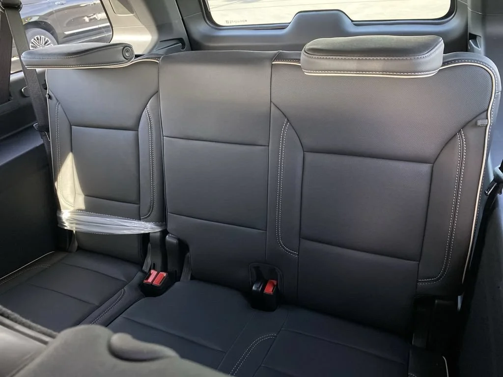 Used 2026 Onyx Black GMC Elevation image 37
