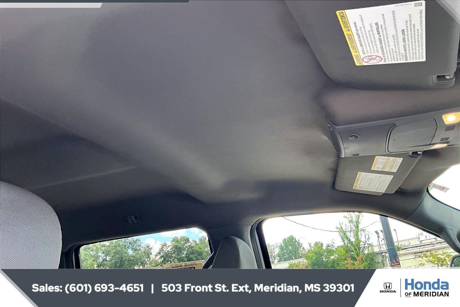 Used 2022 Oxford White Ford XLT image 15