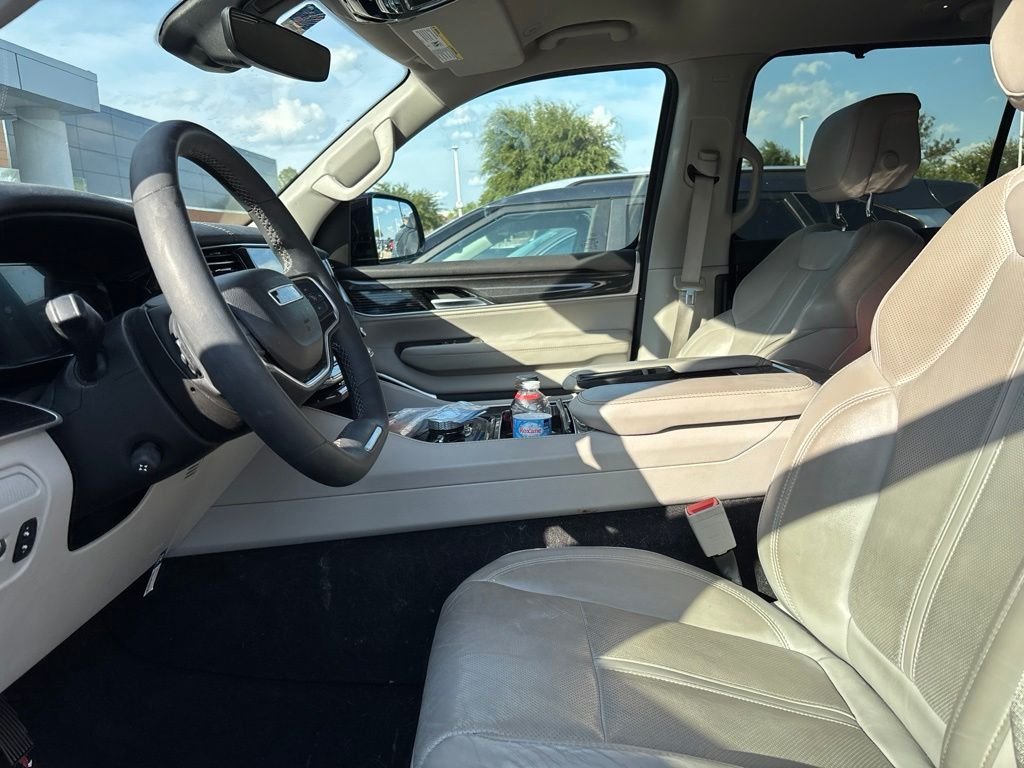 Used 2022 Black Jeep Series I image 1