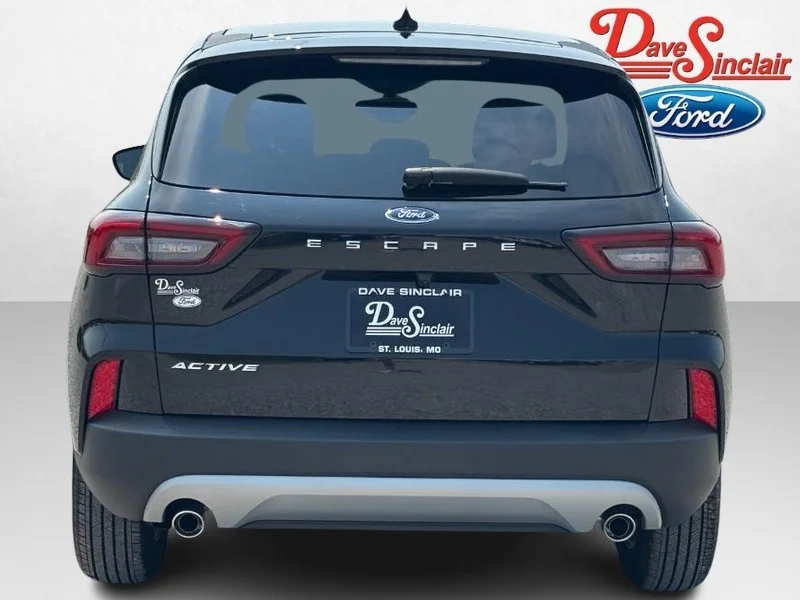 Used 2025 Black Ford Active image 8