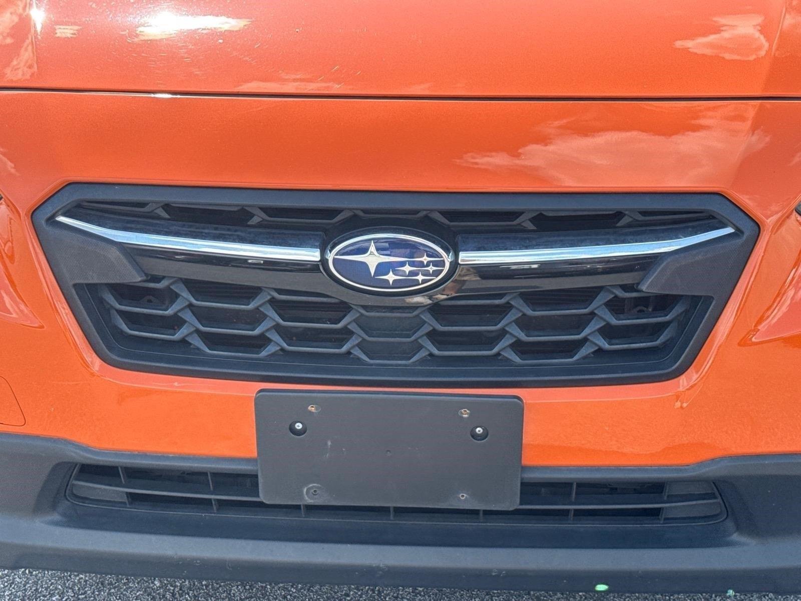 Used 2019 Sunshine Orange Subaru Limited image 9