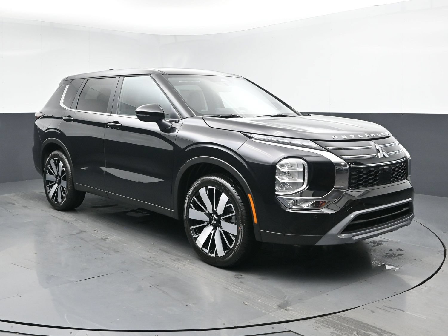 New 2026 Black Diamond Mitsubishi SE 1.5T 2WD image 2