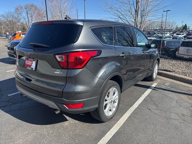 Used 2019 Ford Escape SE with VIN 1FMCU9GD3KUA33306 for sale in White Bear Lake, Minnesota