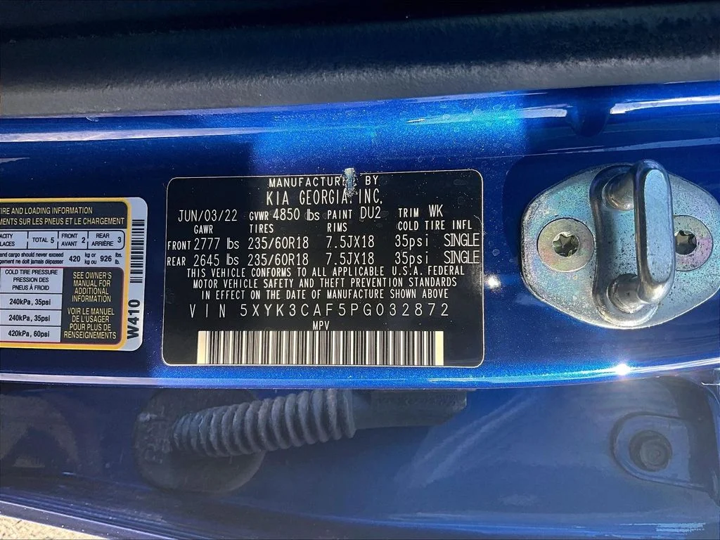 Used 2023 Blue Kia EX image 31