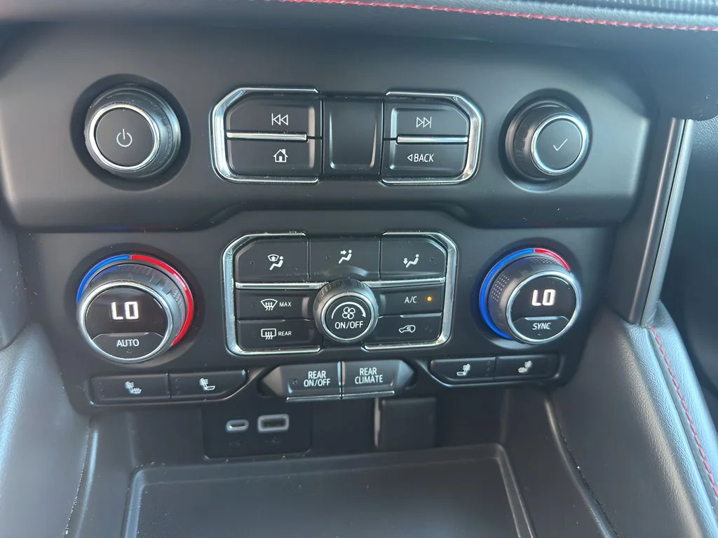 Used 2021 Summit White Chevrolet RST image 23