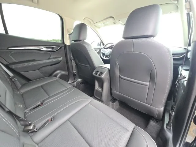 Used 2023 Black Buick Essence image 16