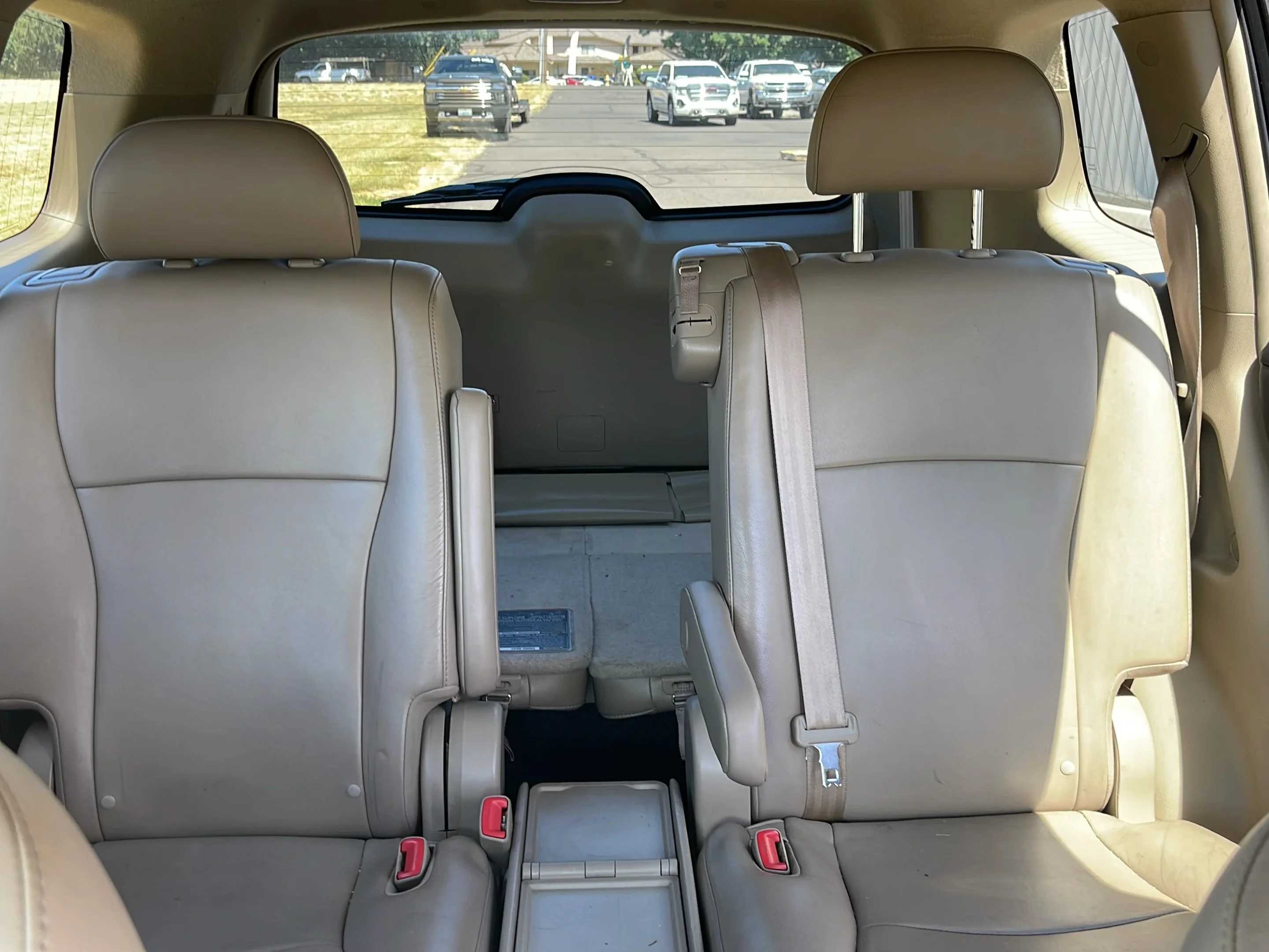2012 Toyota Highlander SE - Photo 12