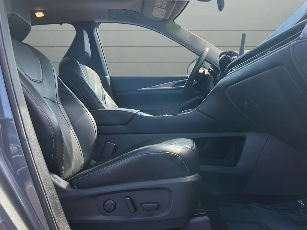 Used 2023 Gray INFINITI LUXE image 14