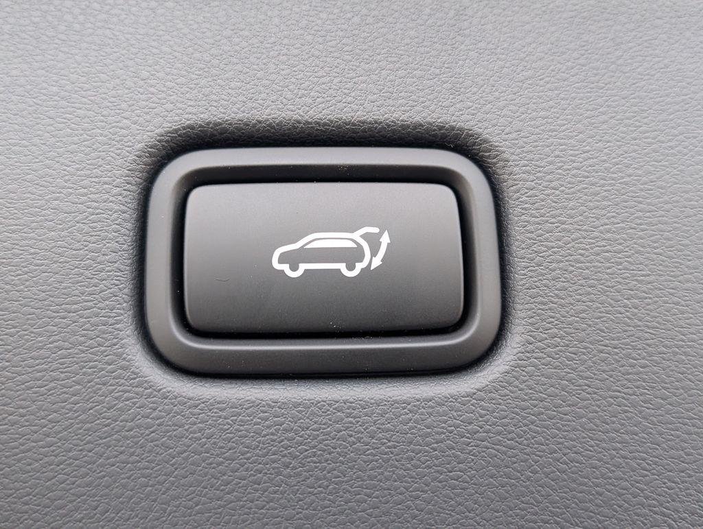 New 2026 Silver Hyundai Limited image 13