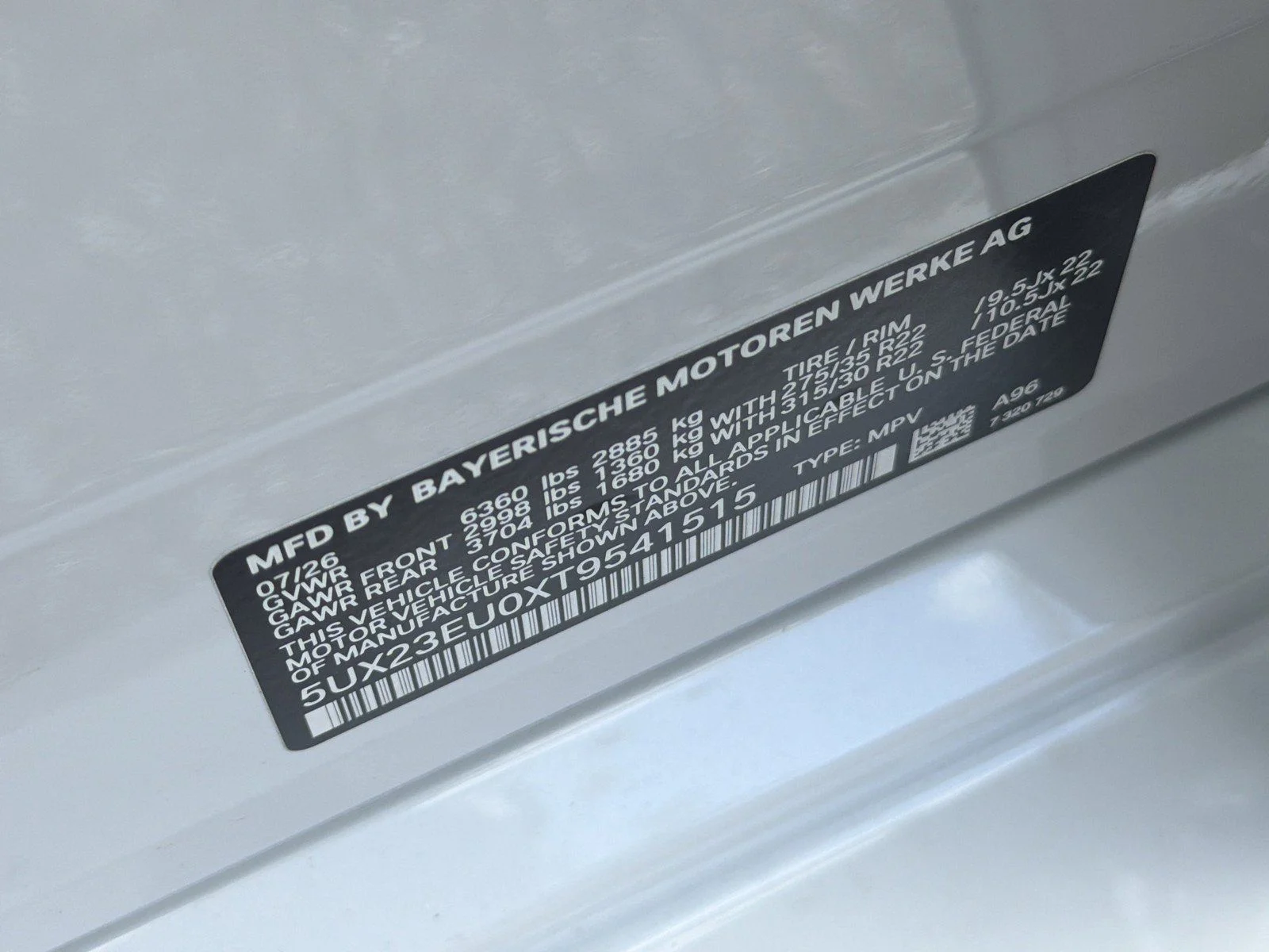 New 2026 Mineral White Metallic BMW xDrive40i image 41