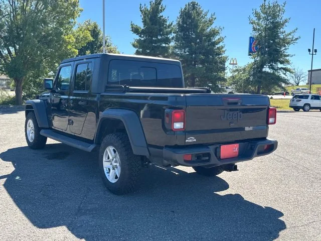 Used 2020 Black Jeep Sport image 7