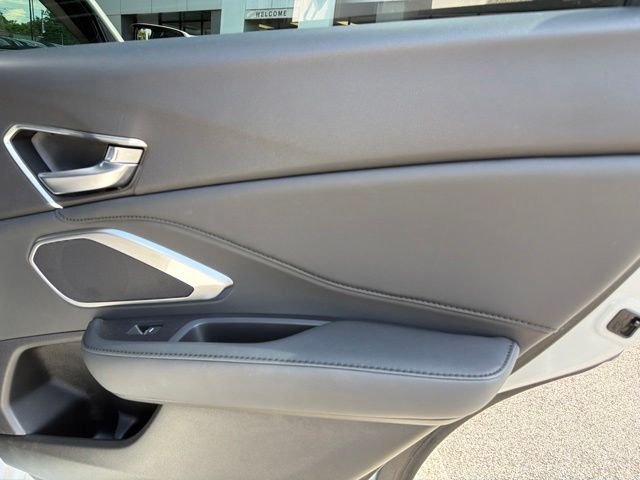 Used 2021 Platinum White Pearl Acura Base image 13