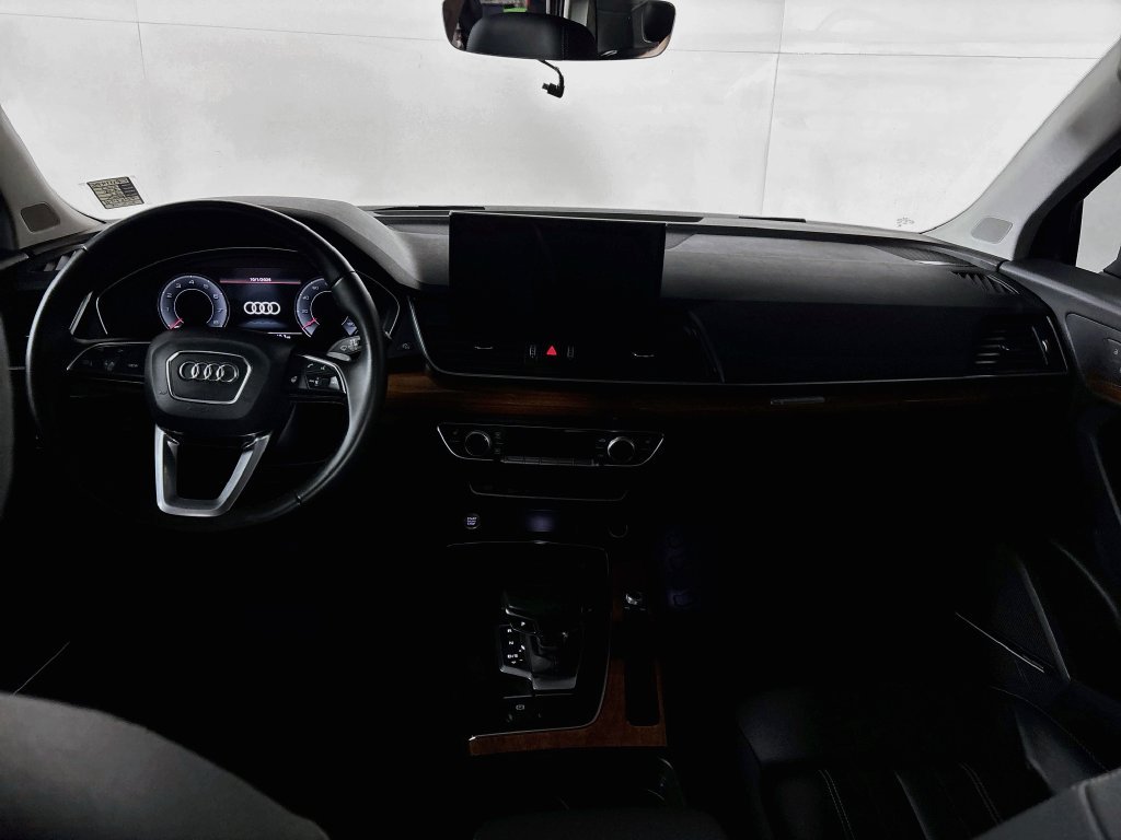 Used 2023 Black Audi 45 S line Premium image 12