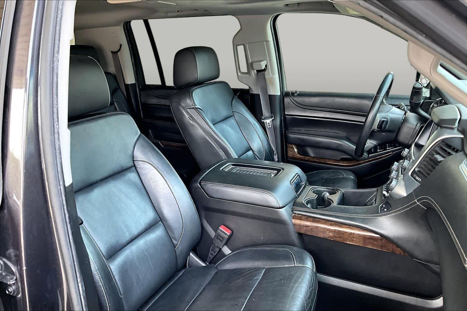 Used 2017 Tungsten Metallic Chevrolet LT image 9