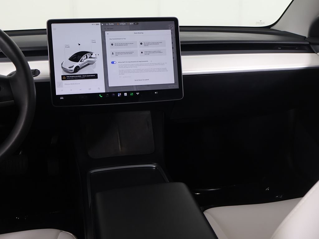 Used 2022 White Tesla Long Range image 34