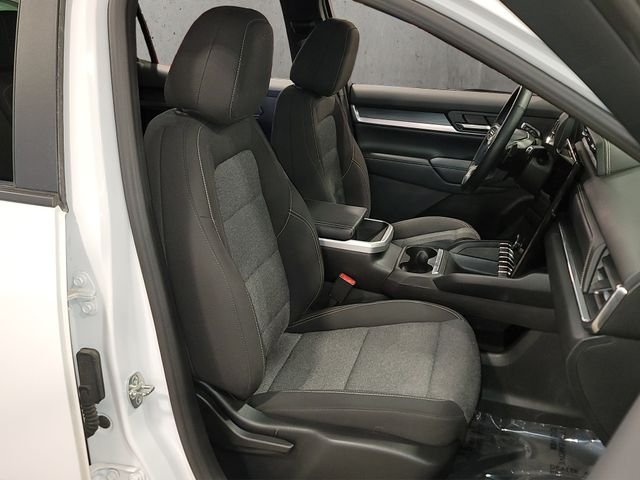 Used 2026 Summit White GMC Elevation image 32