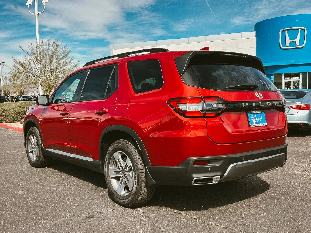 New 2026 Radiant Red Metallic II Honda EX-L image 9