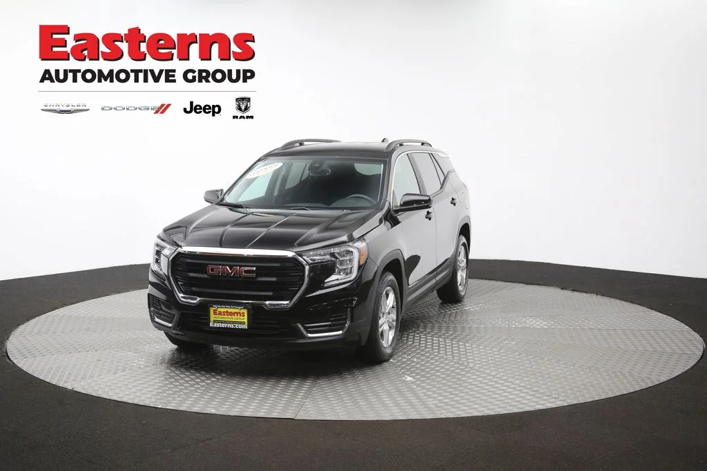Used 2023 Black GMC SLE image 84