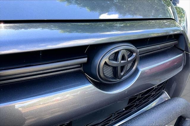 Certified Used 2023 MAGNETIC GRAY MET. Toyota  image 28