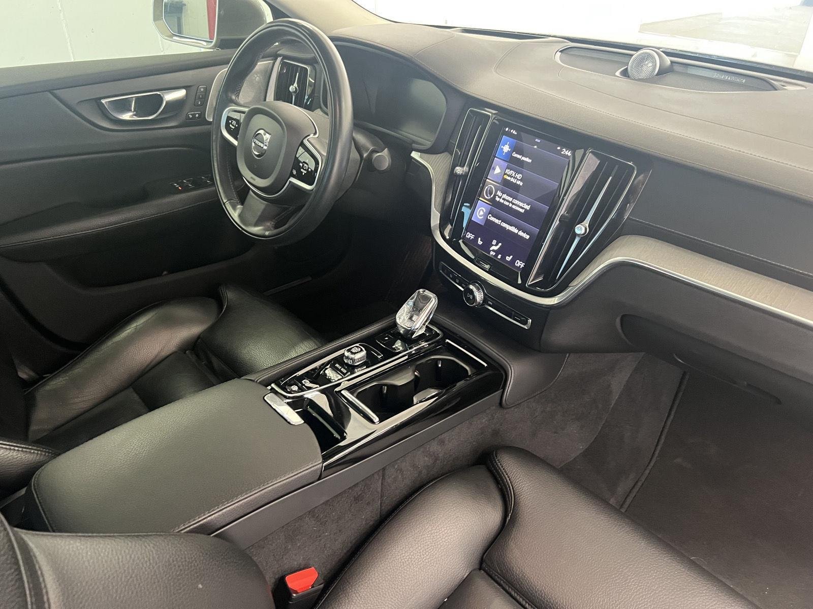 2021 Volvo S60 Inscription - Photo 29