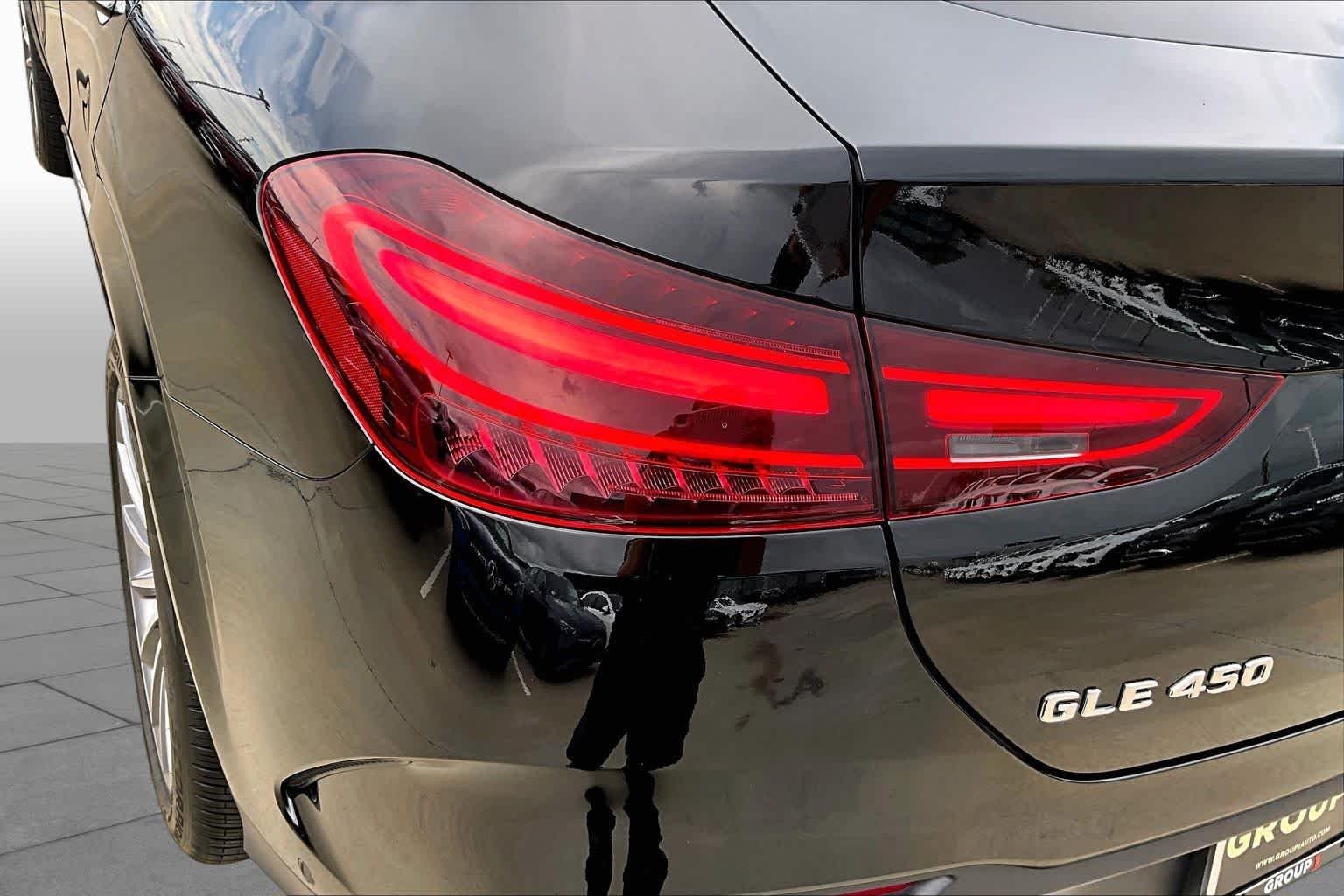 Used 2026 Obsidian Black Metallic Mercedes-Benz GLE 450 image 25