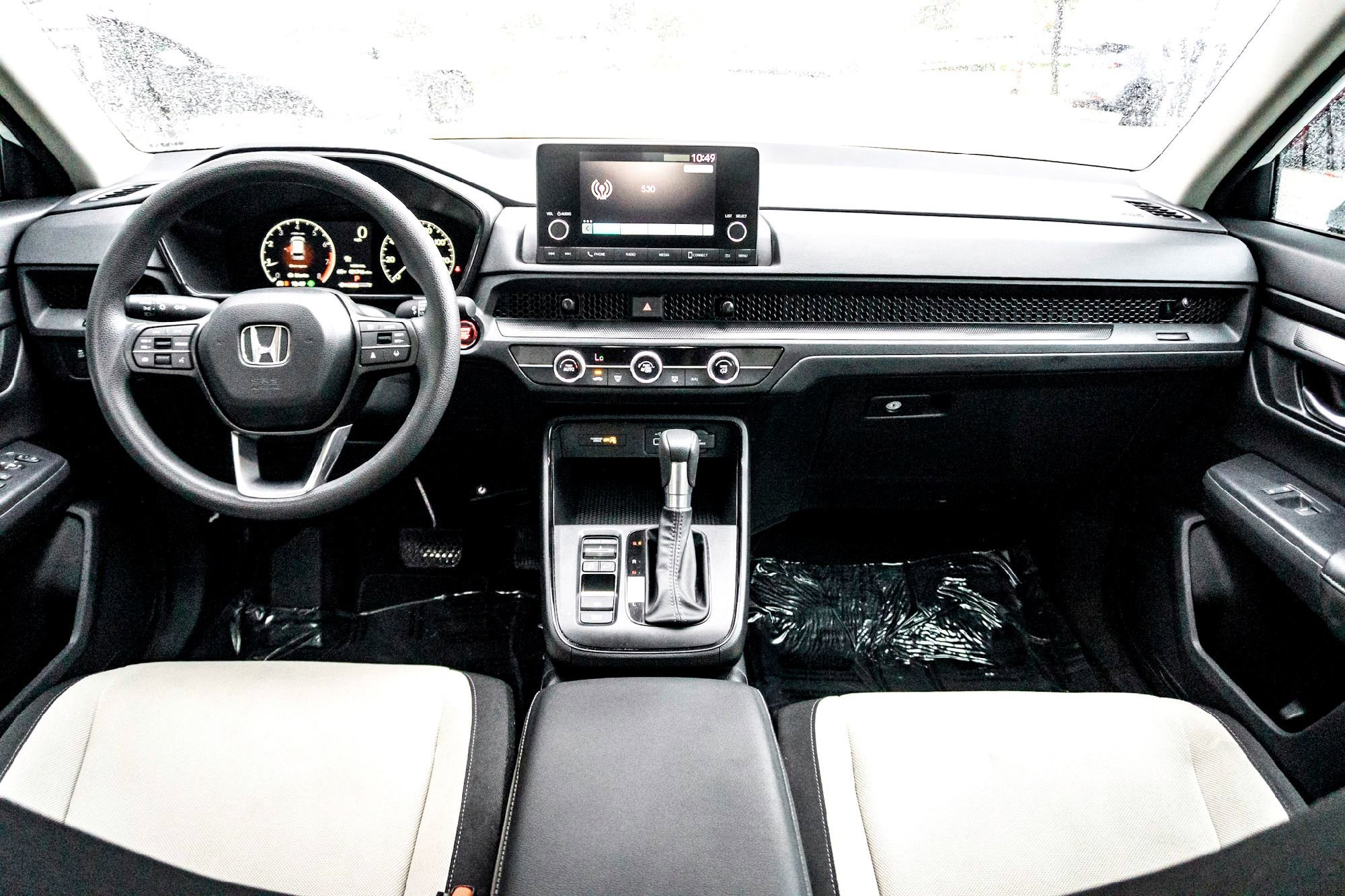 Used 2025 Platinum White Pearl Honda LX image 29