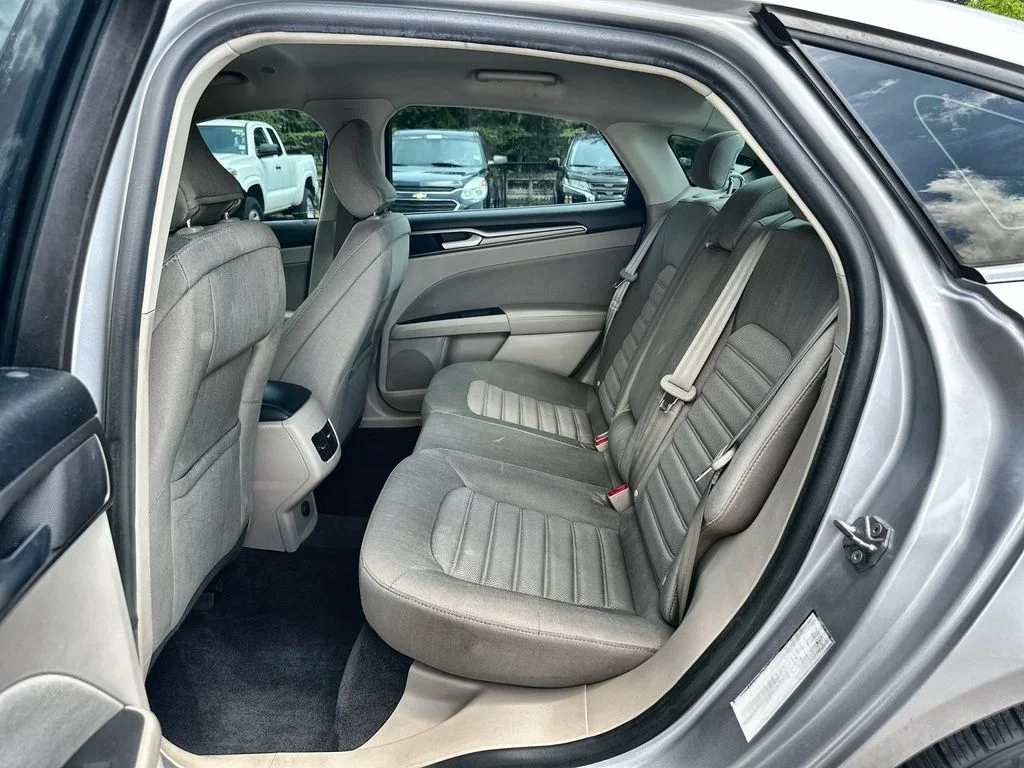 Certified Used 2018 Ingot Silver Metallic Ford SE image 23