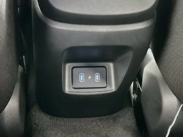 New 2026 Hyundai ELANTRA SE