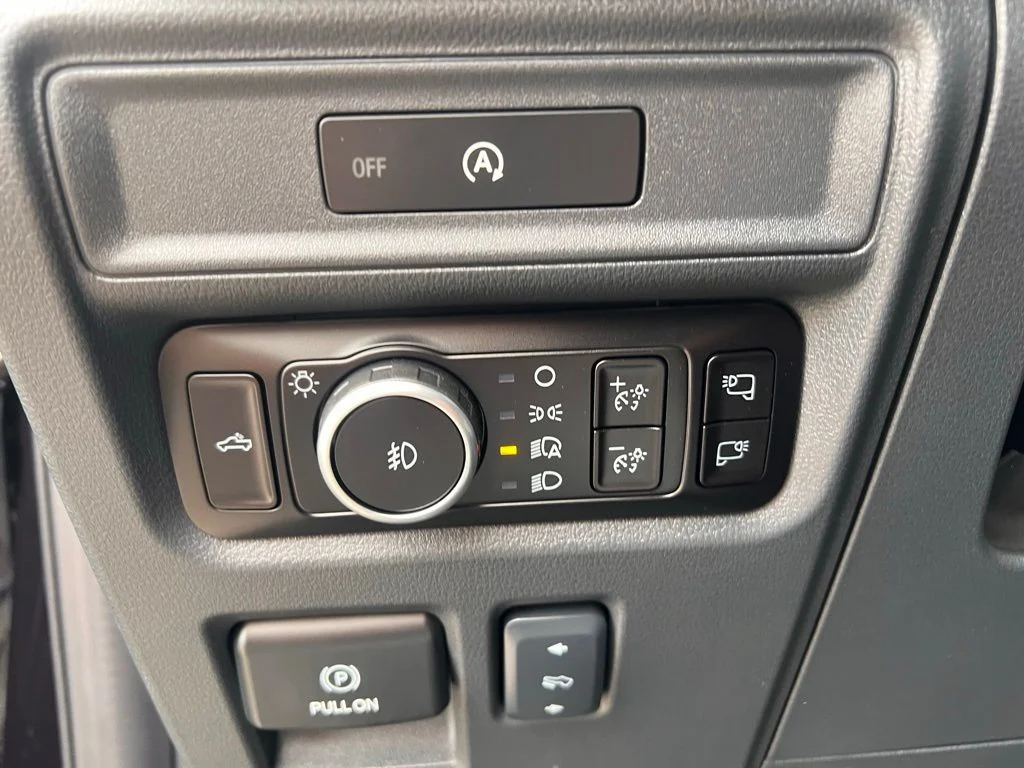 2025 Ford F-150 Lariat - Photo 19