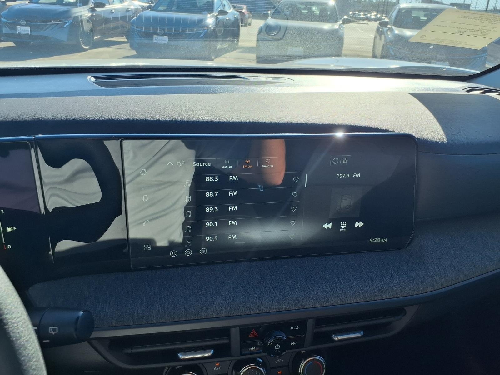 2027 Nissan Kicks photo 19 of 25