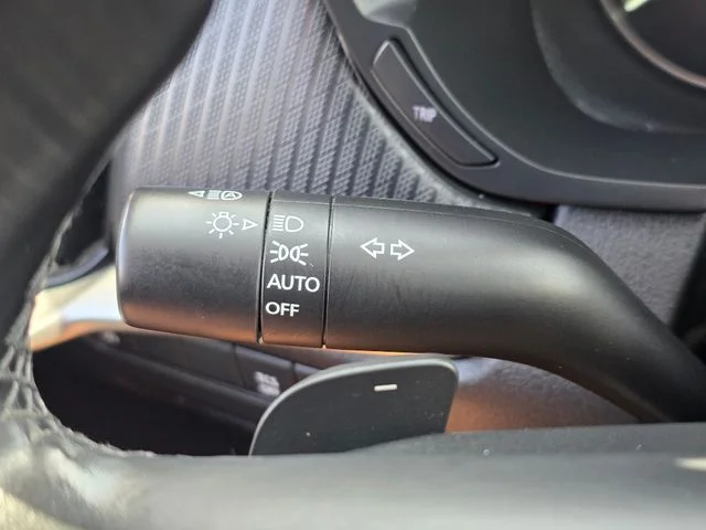 Used 2024 Black Mazda 3.3 Turbo Select image 39