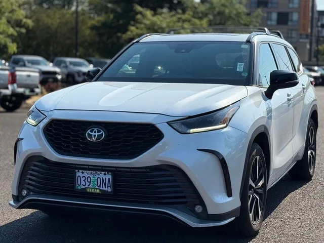 2022 Toyota Highlander XSE