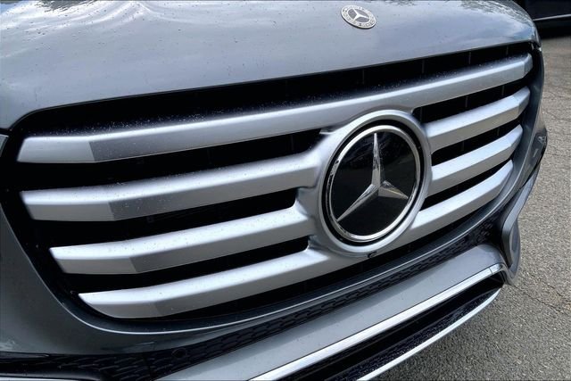 Certified Used 2025 Gray Mercedes-Benz GLS 450 image 27