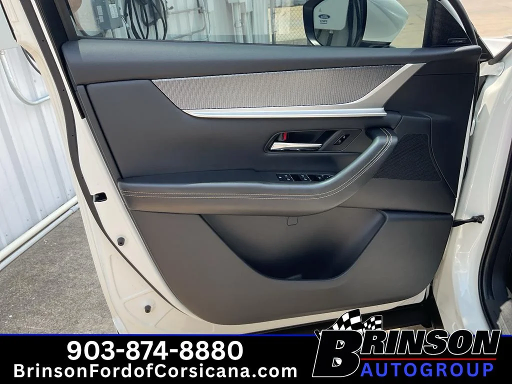 Used 2025 Rhodium White Premium Mazda S Premium Package image 28