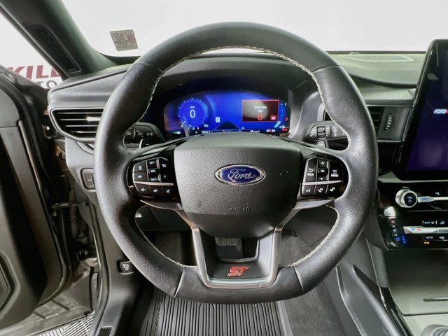 2023 Ford Explorer ST - Photo 12
