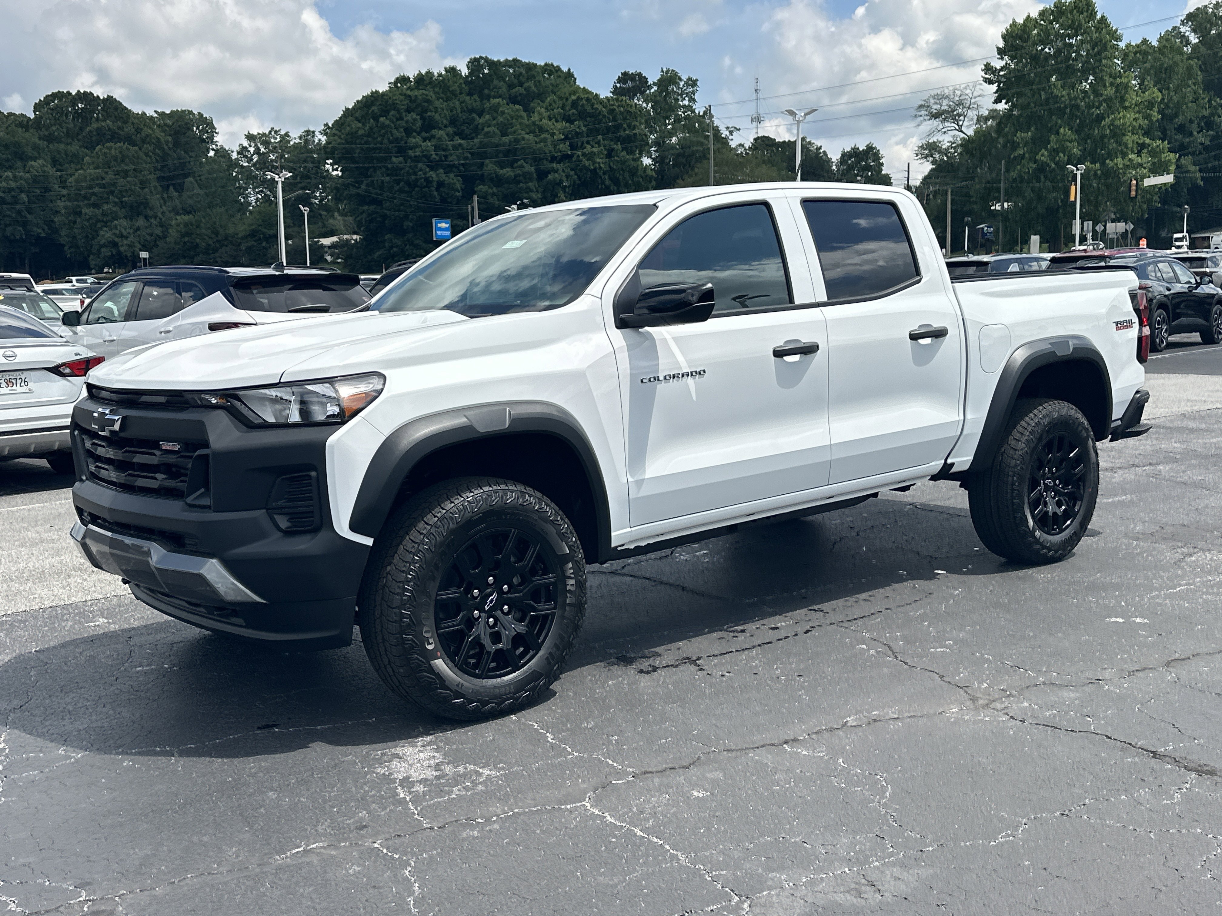 New 2026 Summit White Chevrolet Trail Boss image 4