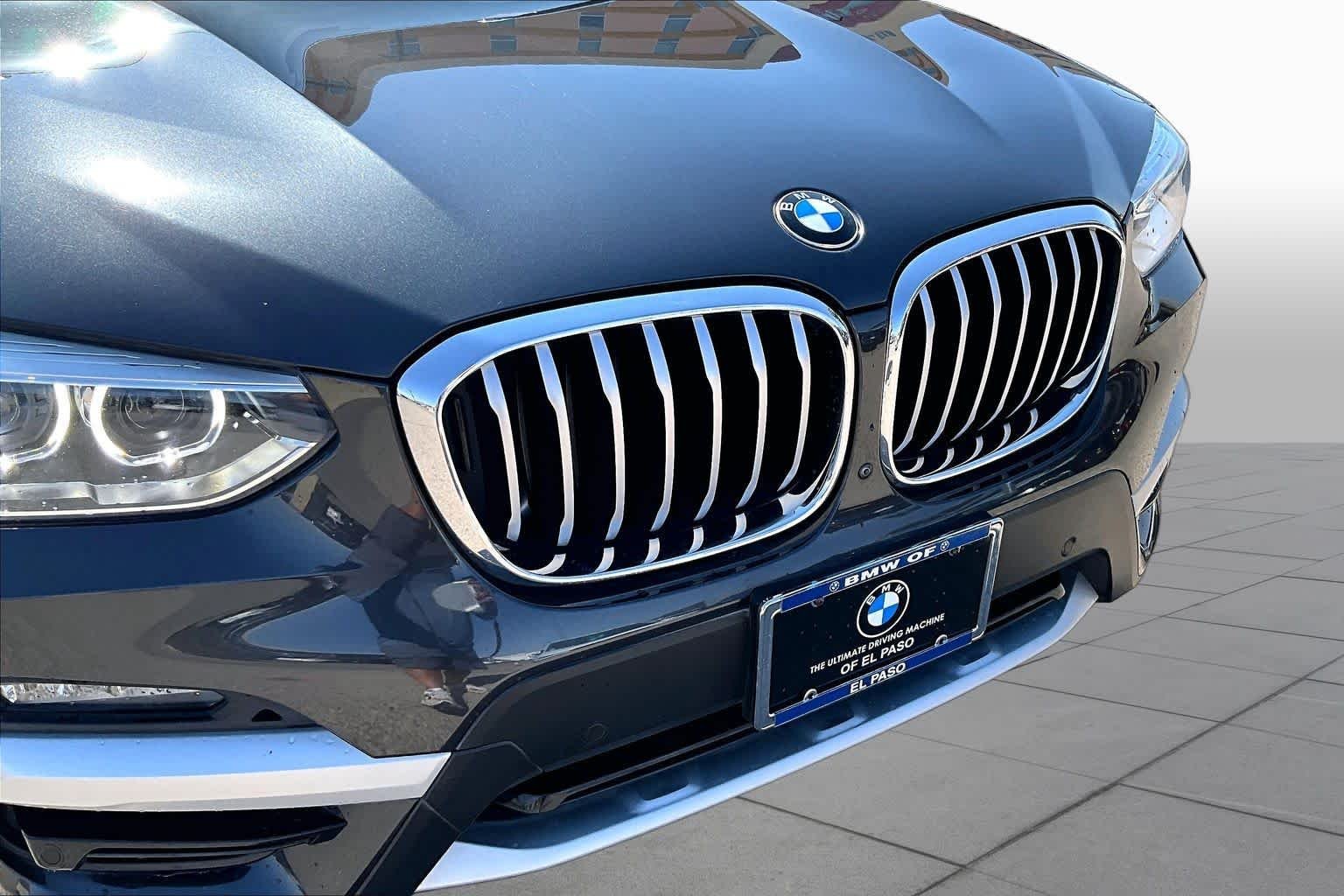 Used 2021 Dark Graphite Metallic BMW sDrive30i image 29