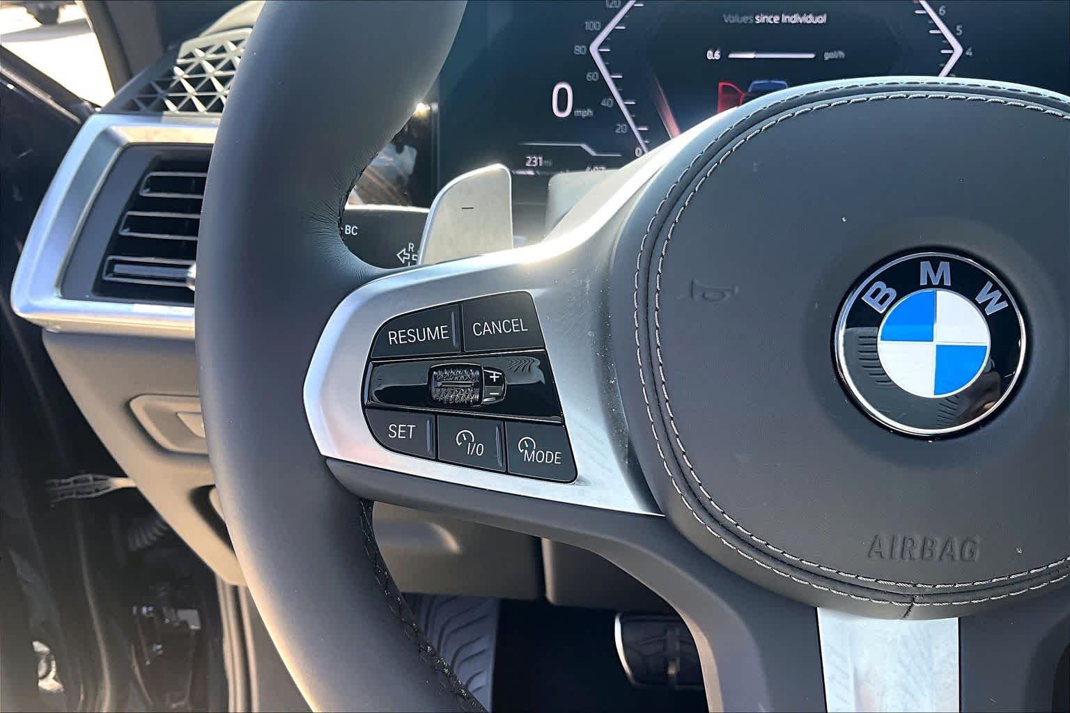Used 2026 Carbon Black Metallic BMW xDrive40i image 20