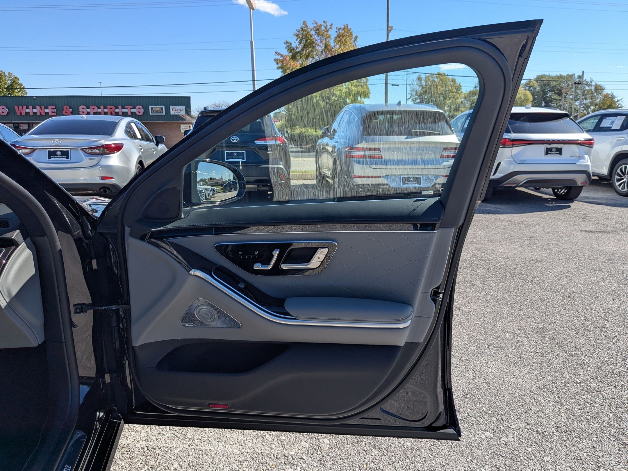 New 2026 Obsidian Black Metallic Mercedes-Benz S 580 image 72