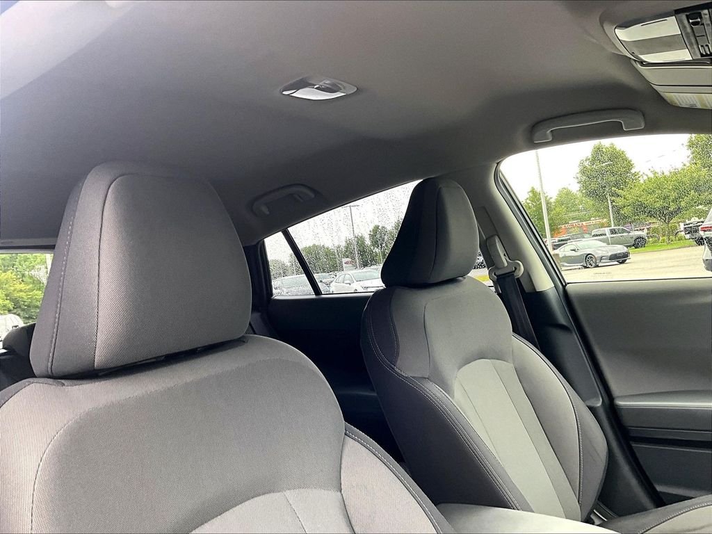 Used 2024 Black Subaru Base image 22