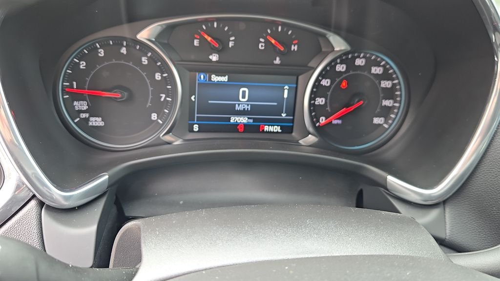 Used 2024 Gray Chevrolet LT image 14