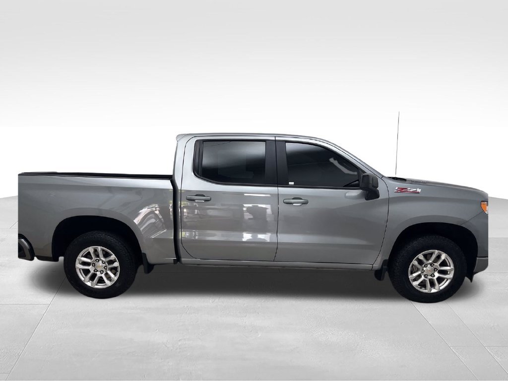 Used 2023 Gray Chevrolet RST image 6