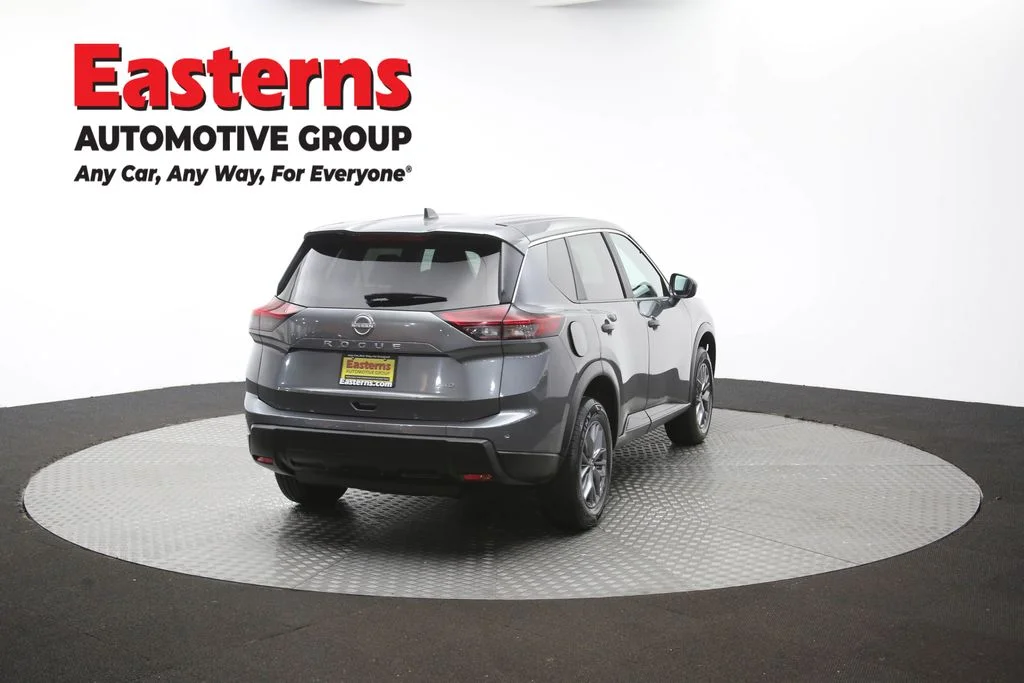 Used 2024 Gray Nissan S image 40