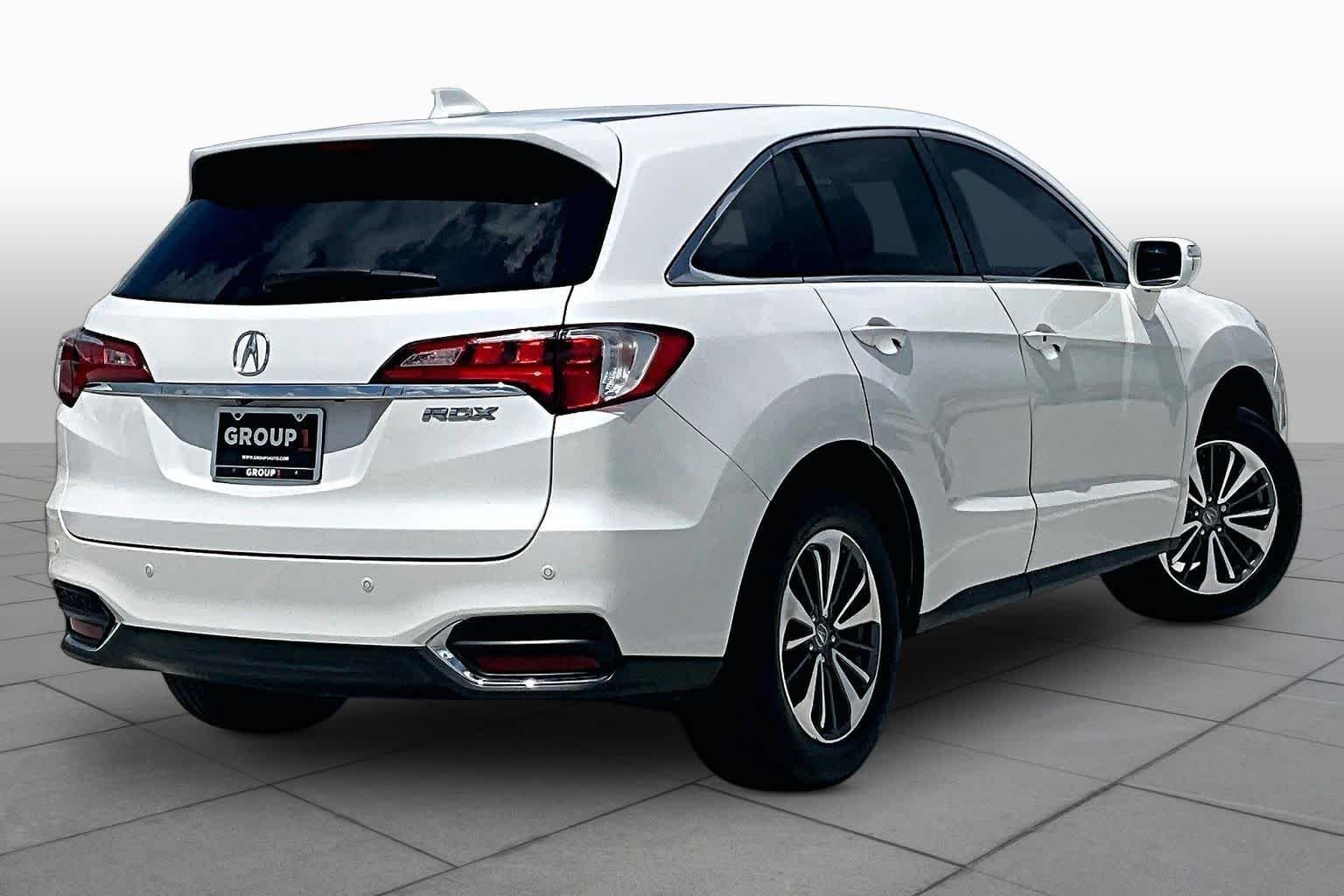 Used 2018 White Diamond Pearl Acura w/Advance Pkg image 12