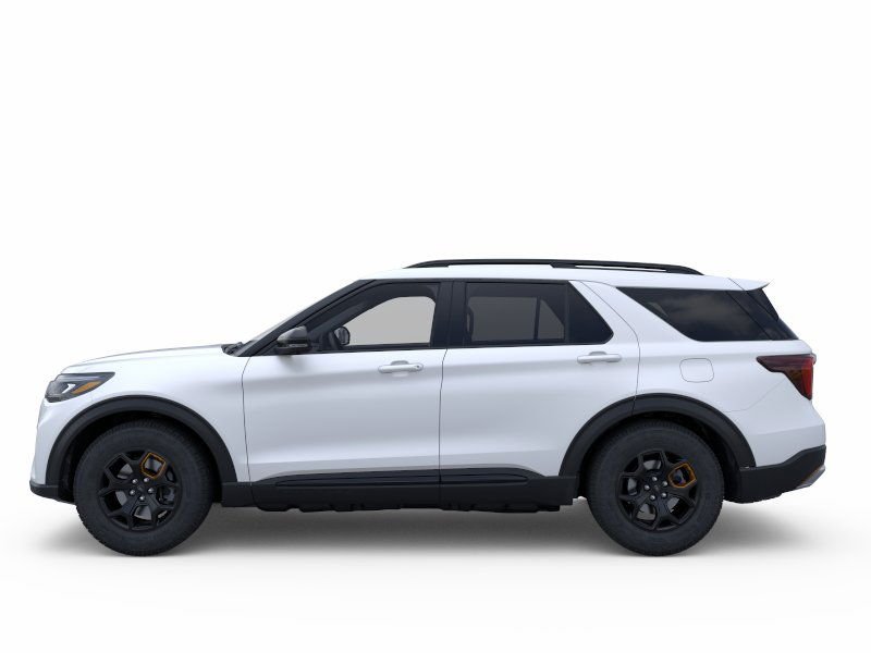 New 2026 Star White Metallic Tri-Coat Ford Tremor® image 24