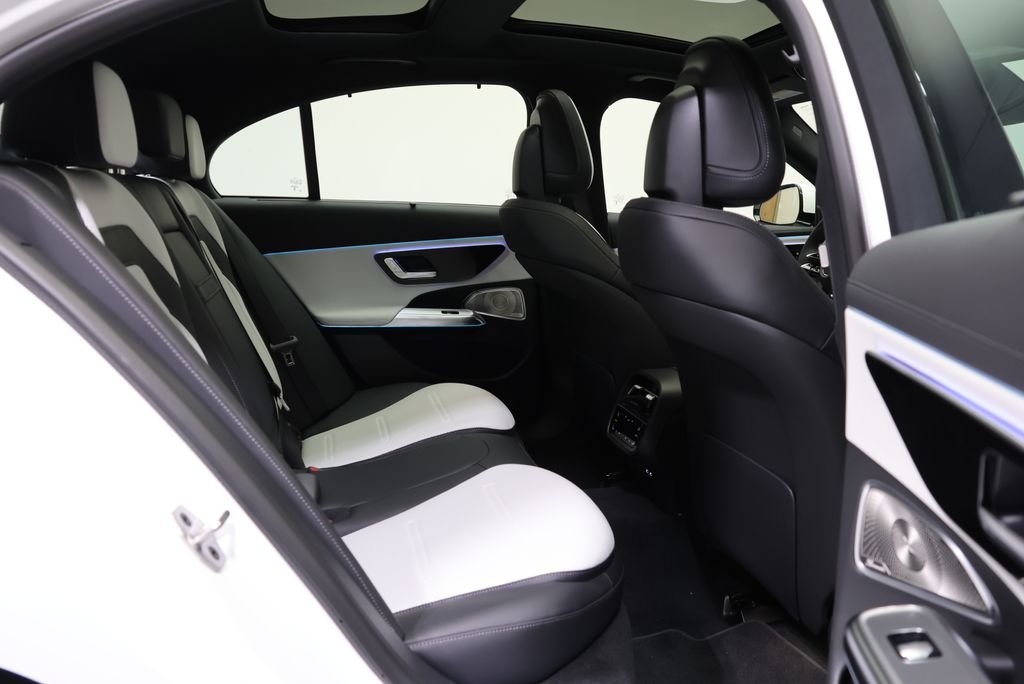 New 2026 Moonlight White Magno Mercedes-Benz E 53 AMG® image 53
