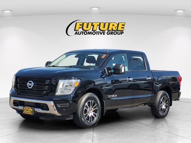 Used 2021 Black Nissan SV image 5
