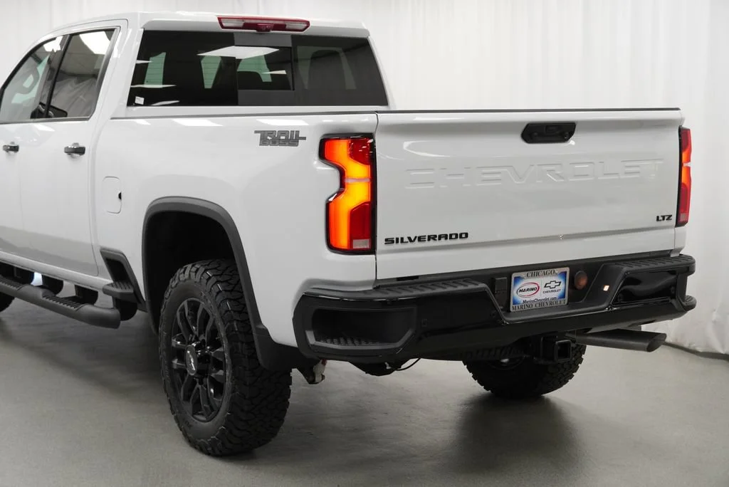 New 2026 Summit White Chevrolet LTZ image 38