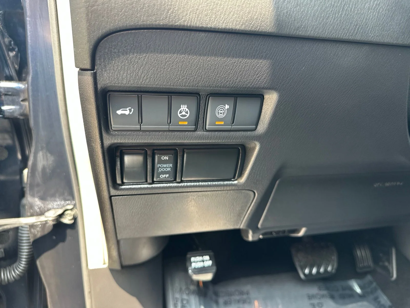 Used 2023 Blue Nissan SL image 15