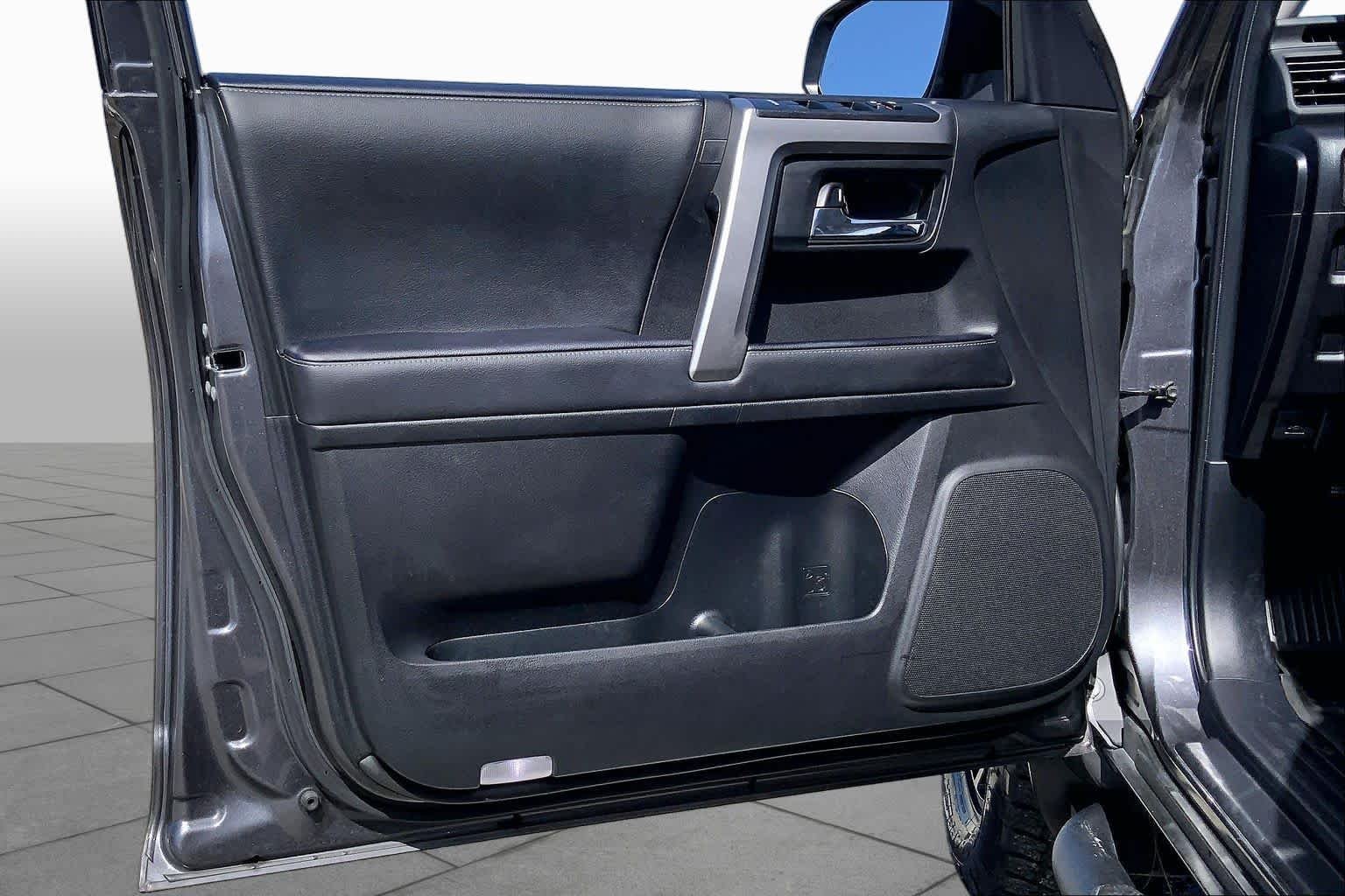 Used 2023 Magnetic Gray Metallic Toyota SR5 Premium image 21
